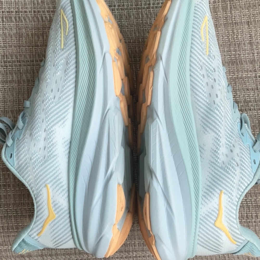 Hoka Women's Blue Athletic Shoes 7 D - Picture 4 of 10